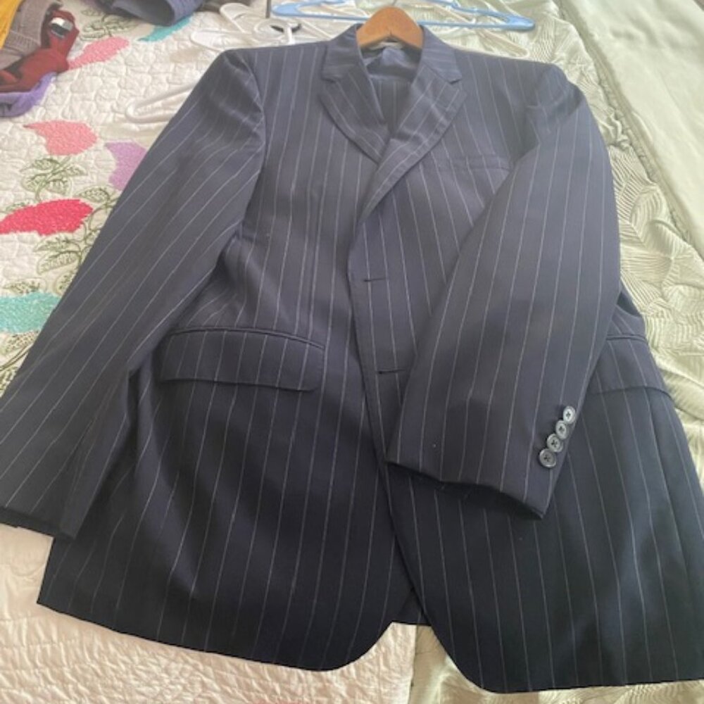 Men's Navy pin stripe suit vintage